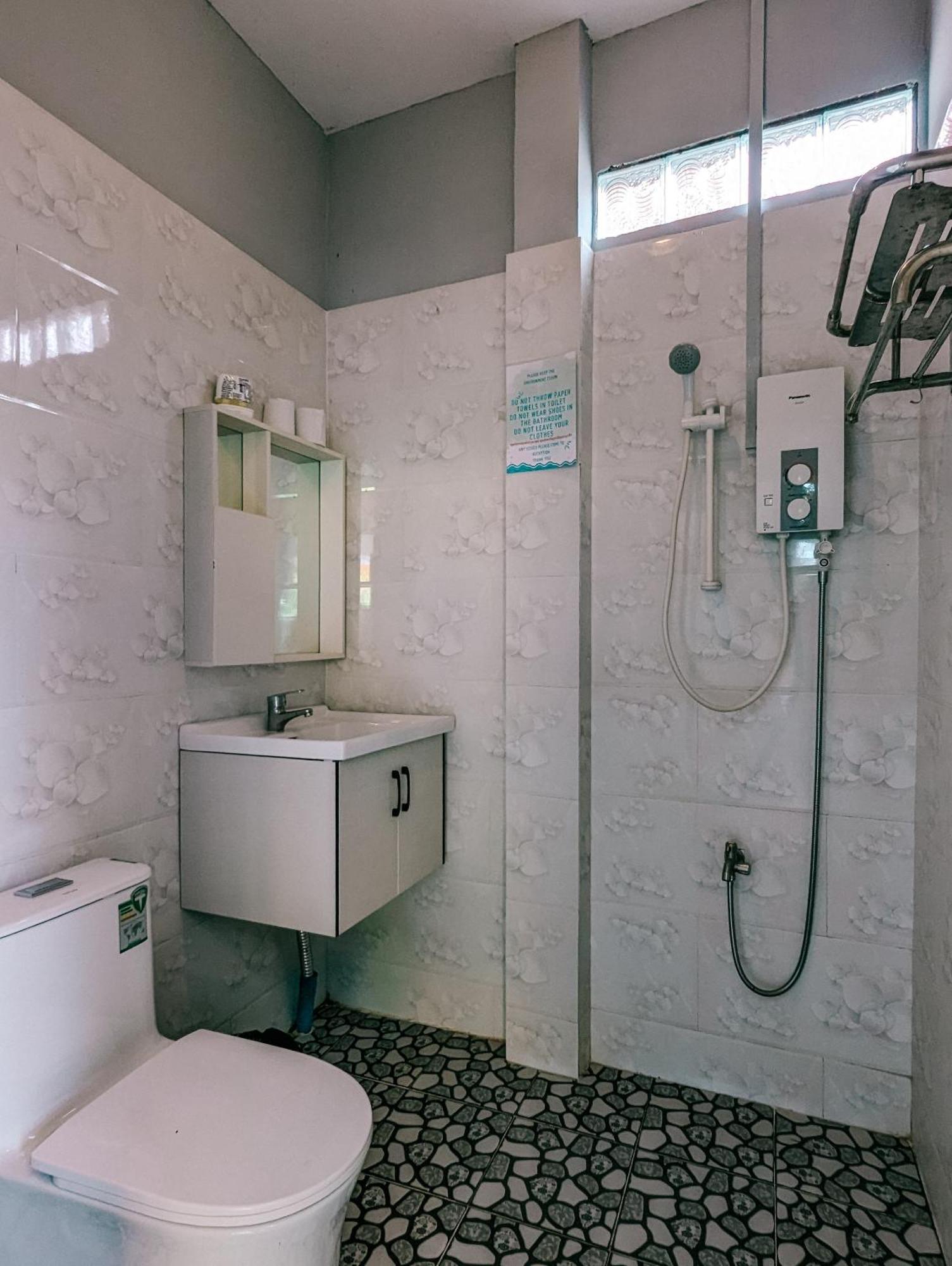 Yellow Star Hostel Kâmpôt Zewnętrze zdjęcie