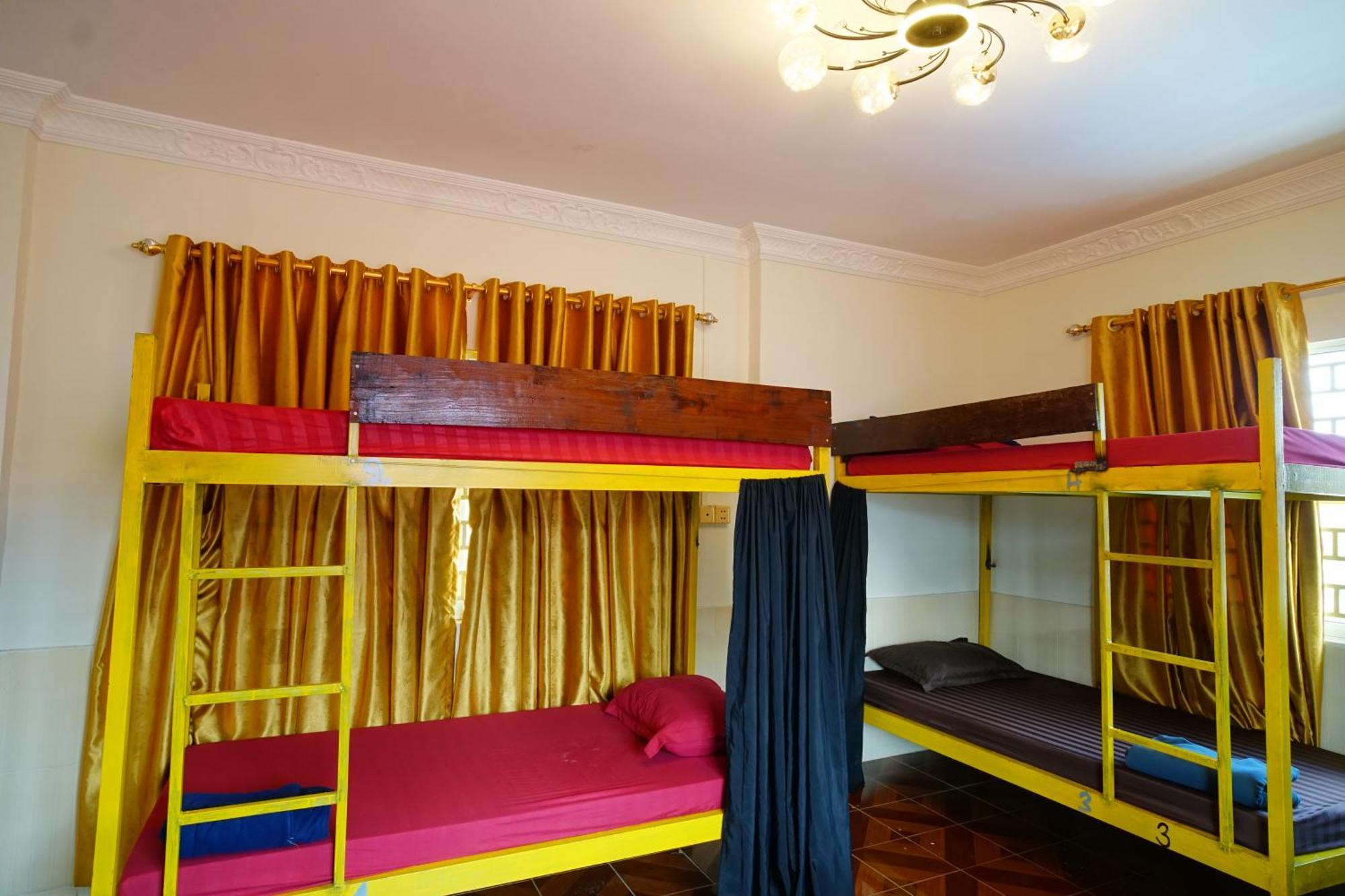 Yellow Star Hostel Kâmpôt Zewnętrze zdjęcie