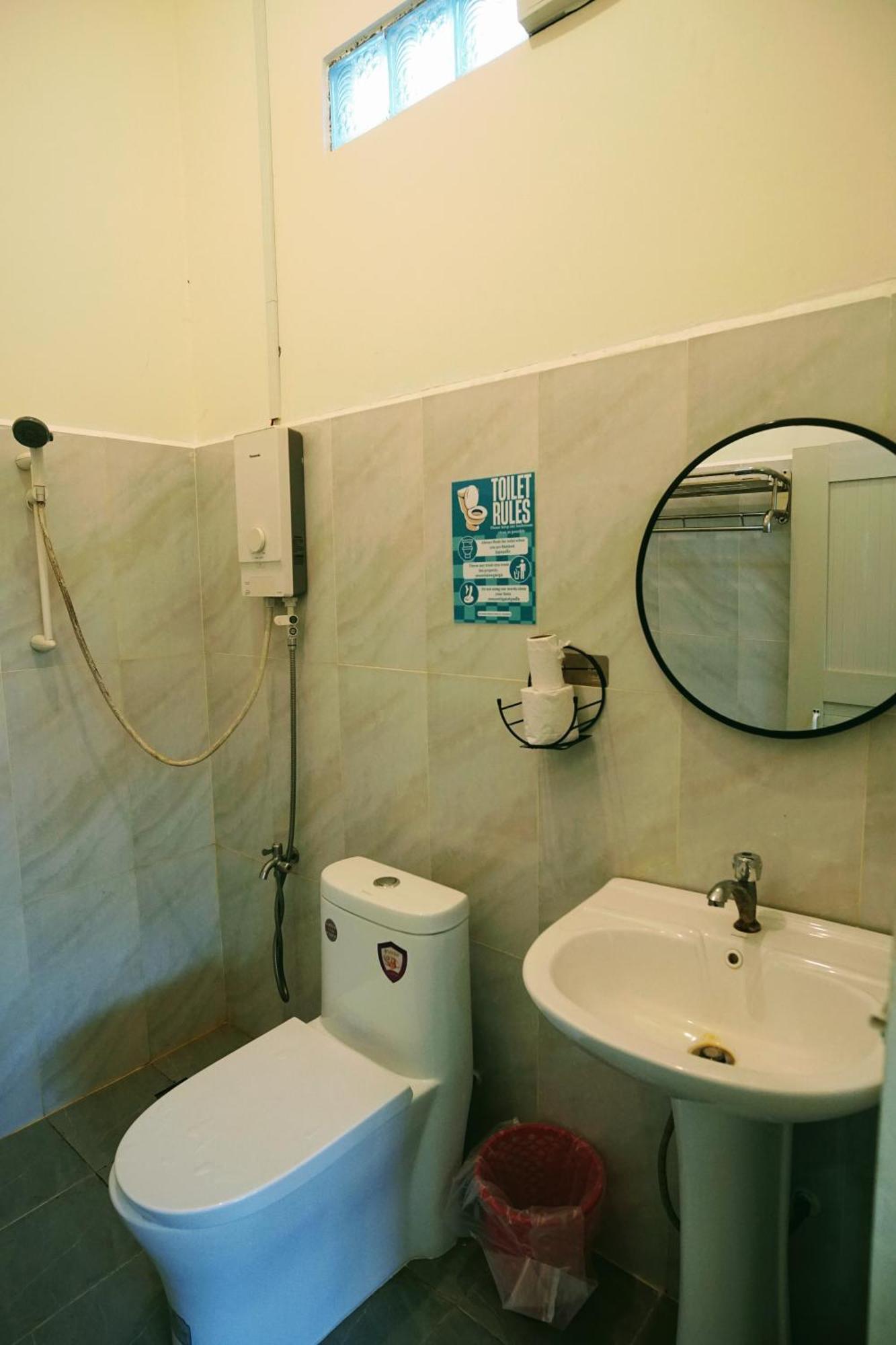 Yellow Star Hostel Kâmpôt Zewnętrze zdjęcie