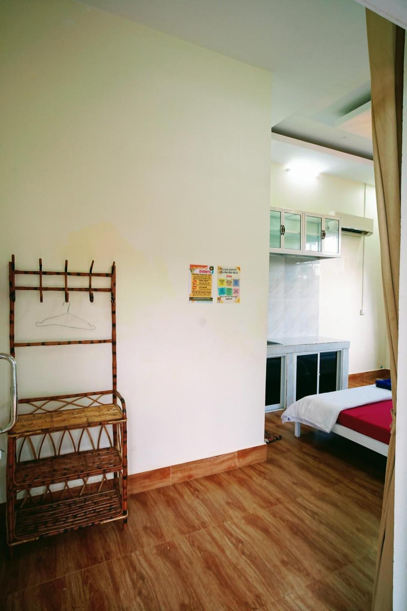Yellow Star Hostel Kâmpôt Zewnętrze zdjęcie