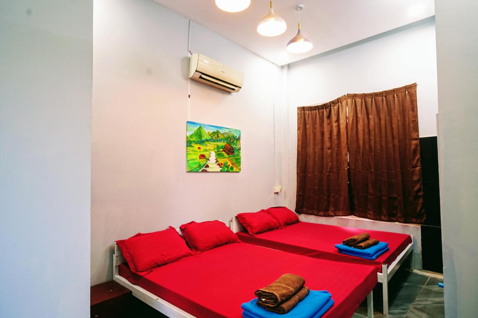 Yellow Star Hostel Kâmpôt Zewnętrze zdjęcie